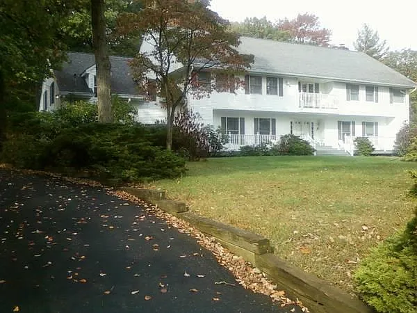 Building Photo - Papen Rd