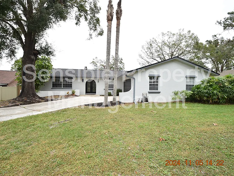 3827 Frostwood Ct — Photo 45
