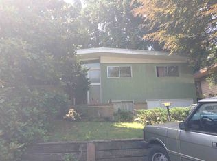 3839 NE 90th St, Seattle, WA 98115