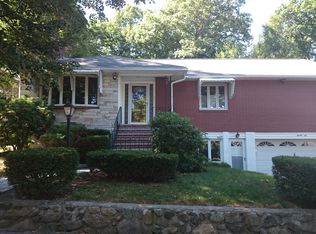26 Slocum Rd, Jamaica Plain, MA 02130