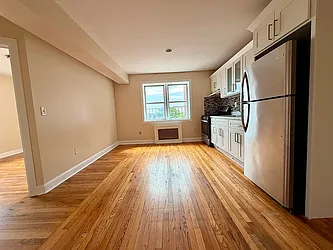91-35 195th Street