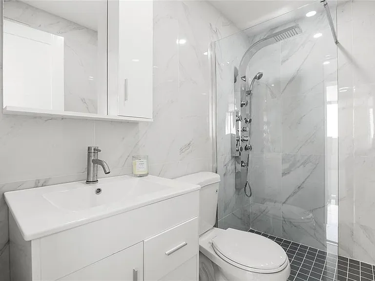 2306 Laurel #12F — Photo 14