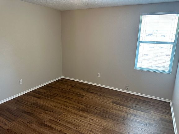 4th image of 1133 Scarlet Sage Pkwy