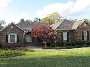 100 Hunt Club Rd, Barnwell, SC 29812