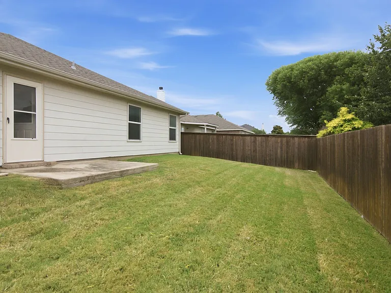 12720 Foxpaw Trl — Photo 30