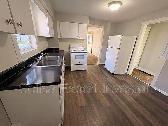 3rd image of 5506 Webster St