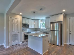 786 Garrison Dr, Nashville, TN 37207