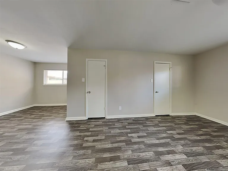 16007 Brookford Dr — Photo 8