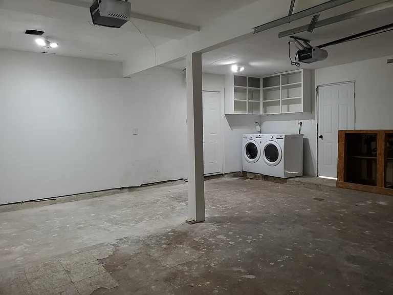3703 Byrd Dr — Photo 22