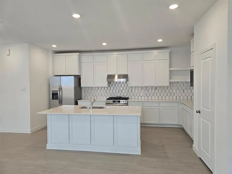 13071 Pine Trace St — Photo 5