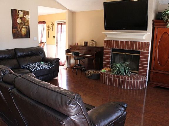 5th image of 8116 Spruce Valley Dr