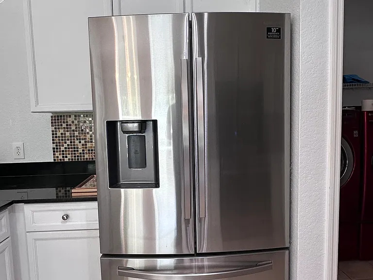 Fridge
