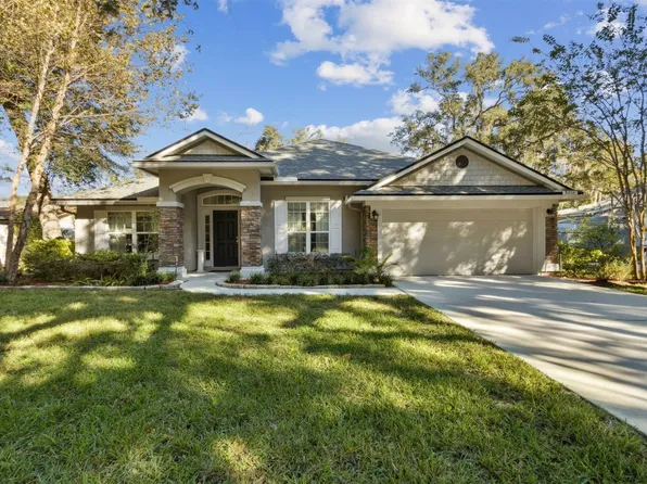 5012 Karen St, Fernandina Beach, FL 32034