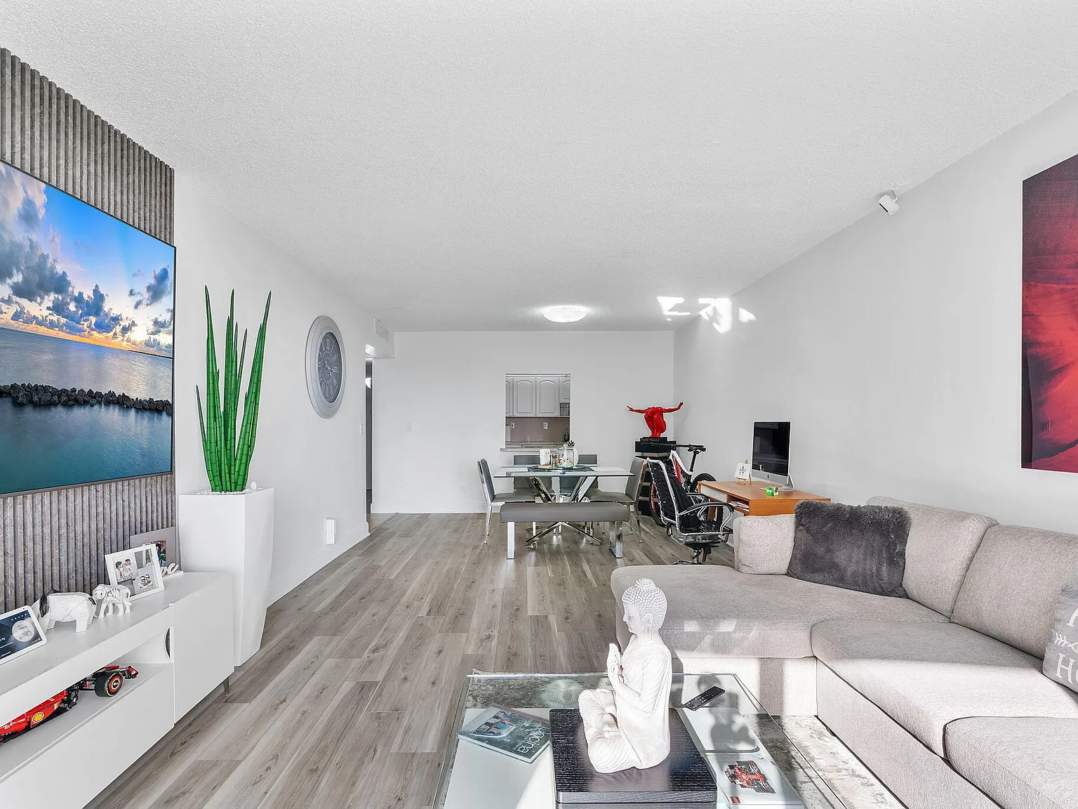 1 bed, 1.0 bath, 1005 sqft, $2,250 — Photo 3