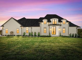 1914 Hickory Point Rd, Clarksville, TN 37043