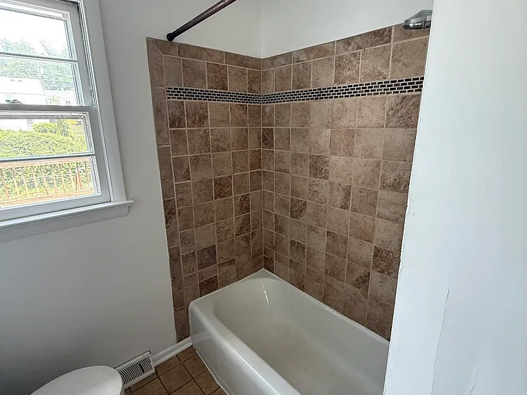 913 Druid Ave — Photo 13