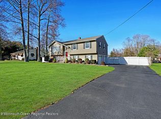 4806 Spring St, Wall Township, NJ 07753