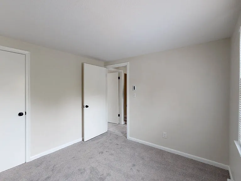 Lots of closet space!