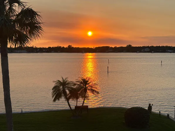 1950 SW Palm City Road #14-305, Stuart, FL 34994