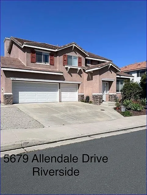 4 bed, 2.5 bath, 2171 sqft, $3,375 — Photo 2