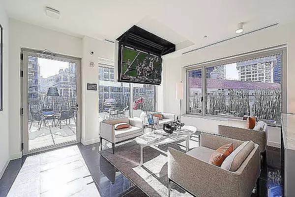 Rented by Living New York | media 51