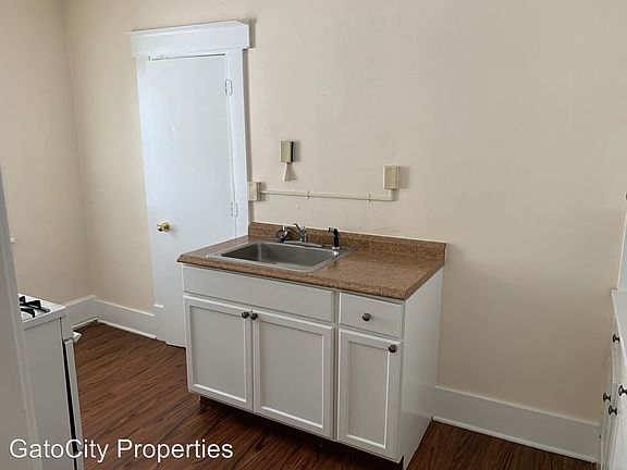 5th image of 3638 E Plankinton Ave APT 5