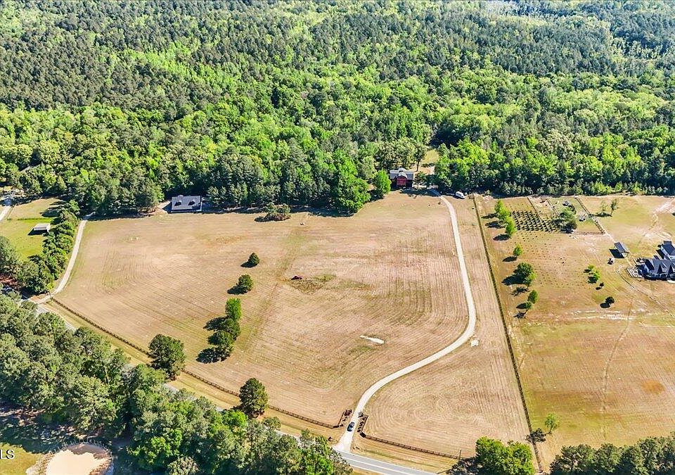 1st image of 1000 Lakebay Road