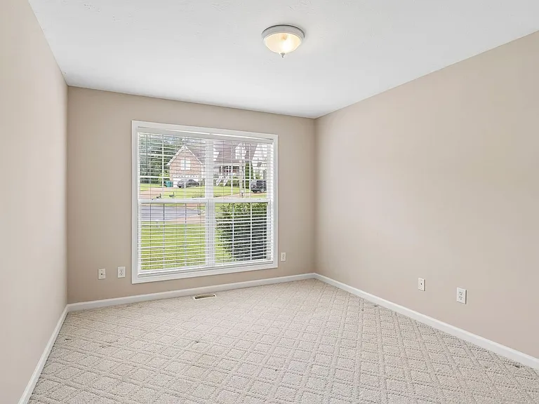 3106 Jeffrey Ct — Photo 36