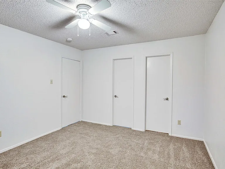 2807 Firecrest Dr — Photo 12