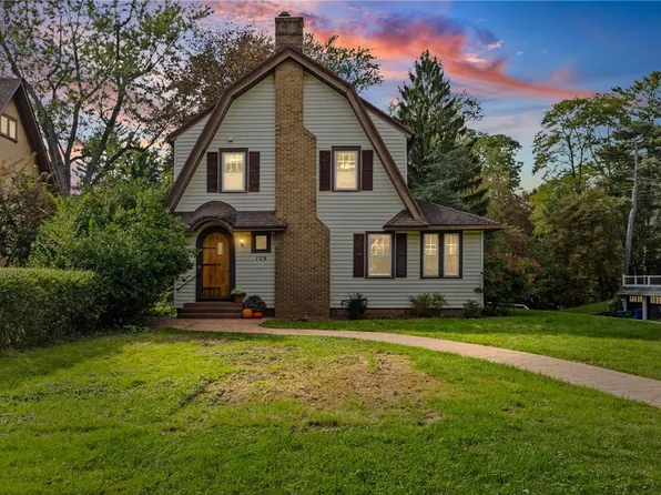 129 Frankland Rd, Rochester, NY 14617