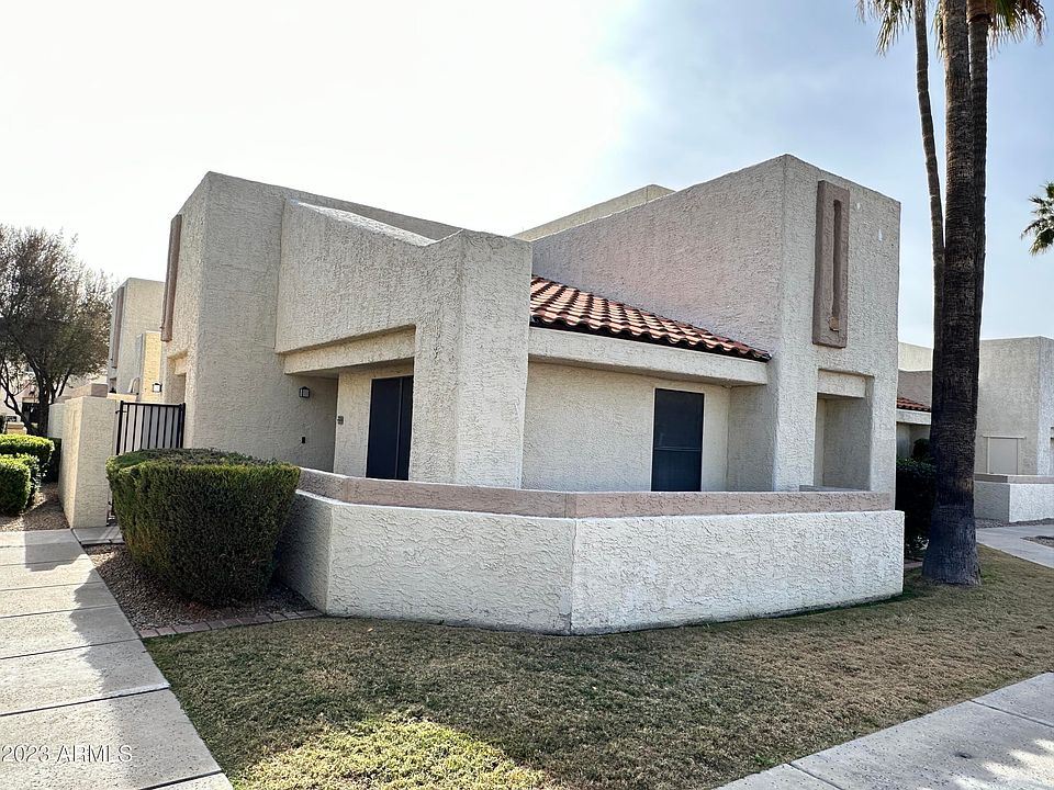 1st image of 755 E LOLA Drive