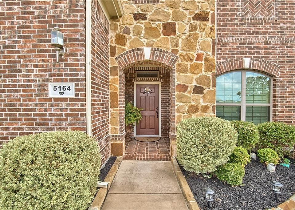 1st image of 5164 Willow Bend Ln