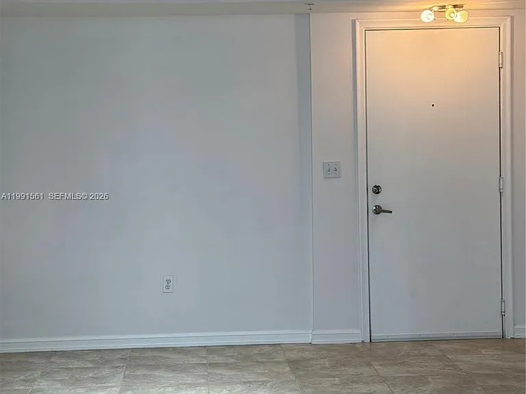 18800 NE 29th Ave #822 — Photo 13