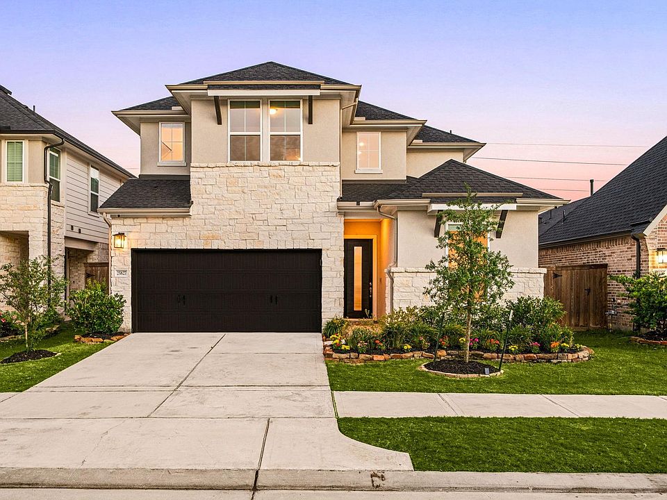 1st image of 25827 Rippey Glen Dr