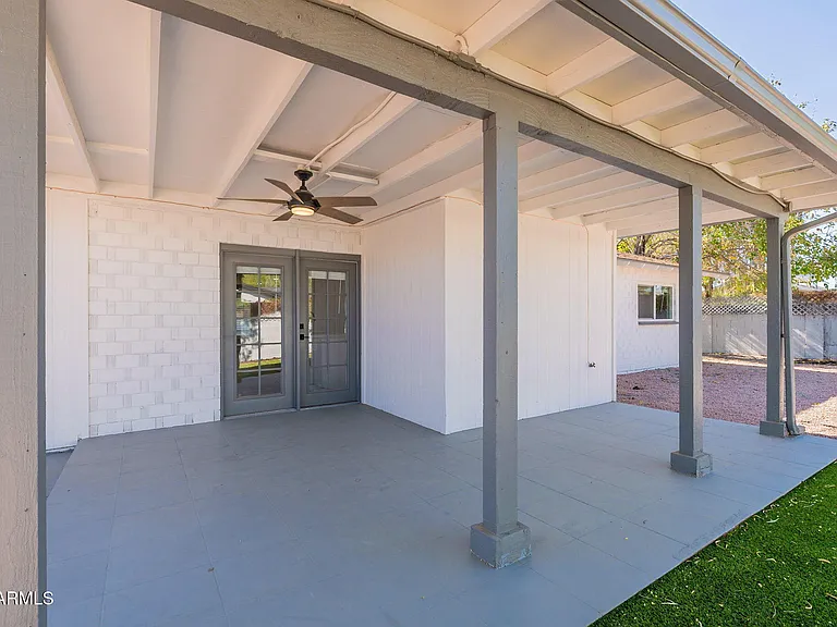 8202 E Piccadilly Rd — Photo 30