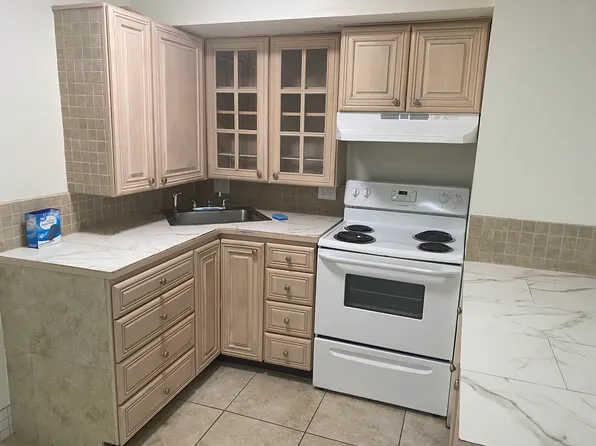 77835 Calle Tampico APT 2, La Quinta, CA 92253