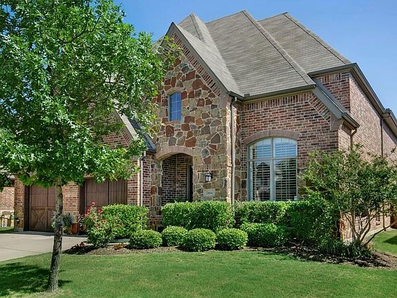 3rd image of 2464 Dove Creek Dr