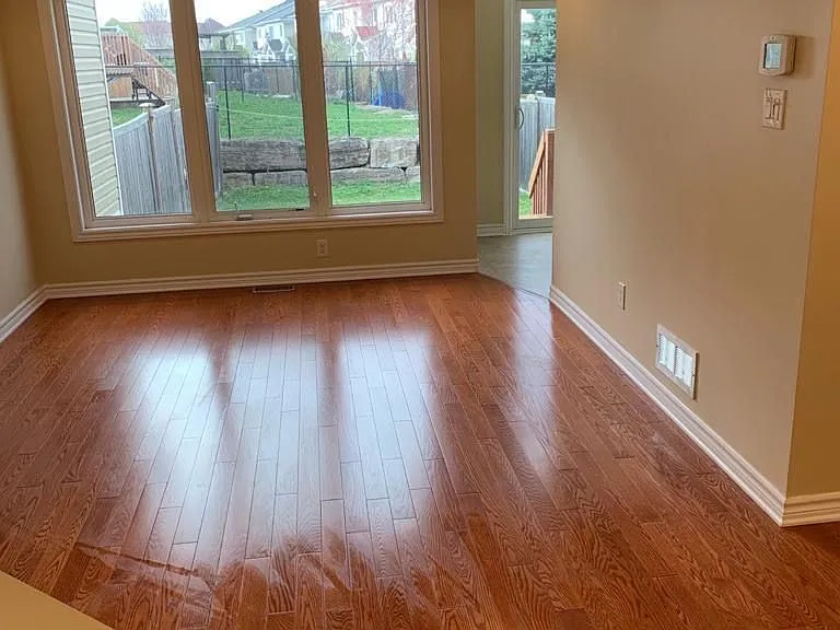 90 Brady Ave — Photo 3