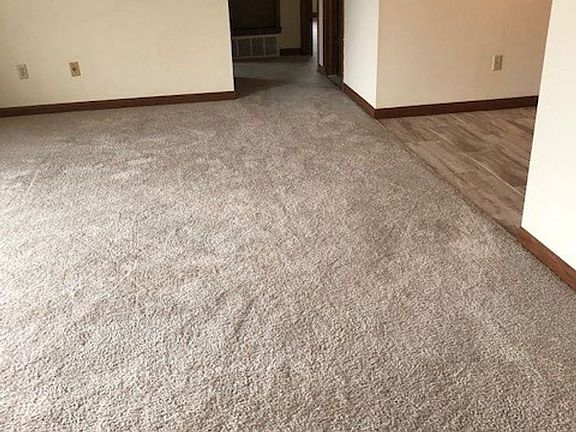 2nd image of 1110 E 2nd Ave APT 09