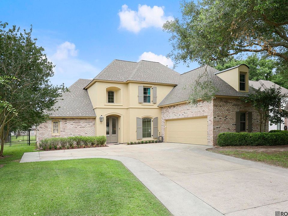 1st image of 16438 W Lake Dr