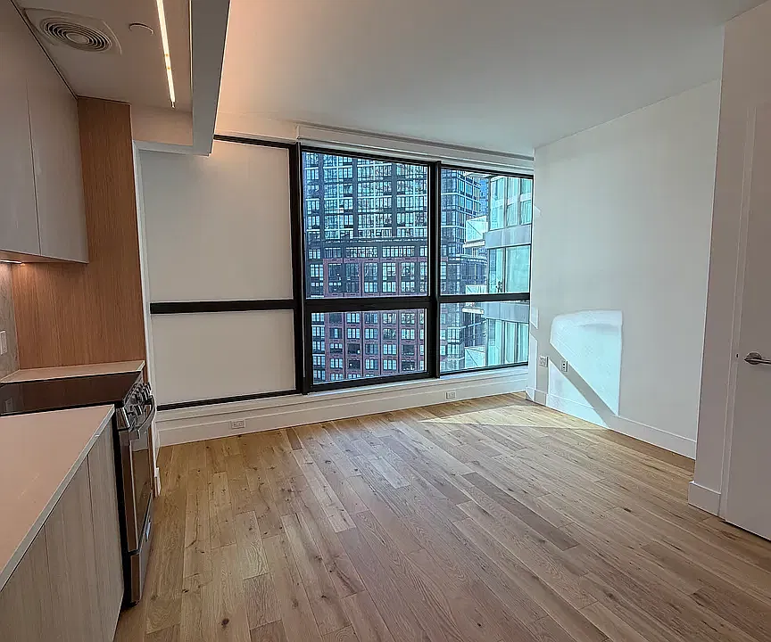12 Rockwell Pl #1108