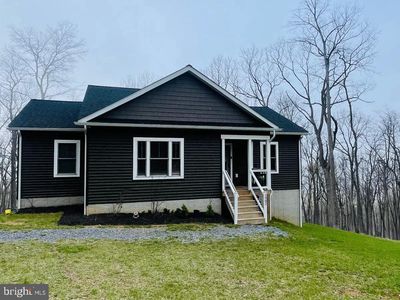 1982 High Top Rd, Linden, VA, 22642