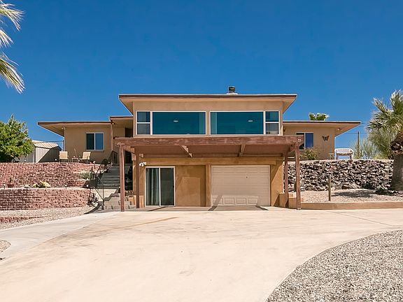 4th image of 3374 Newport Dr
