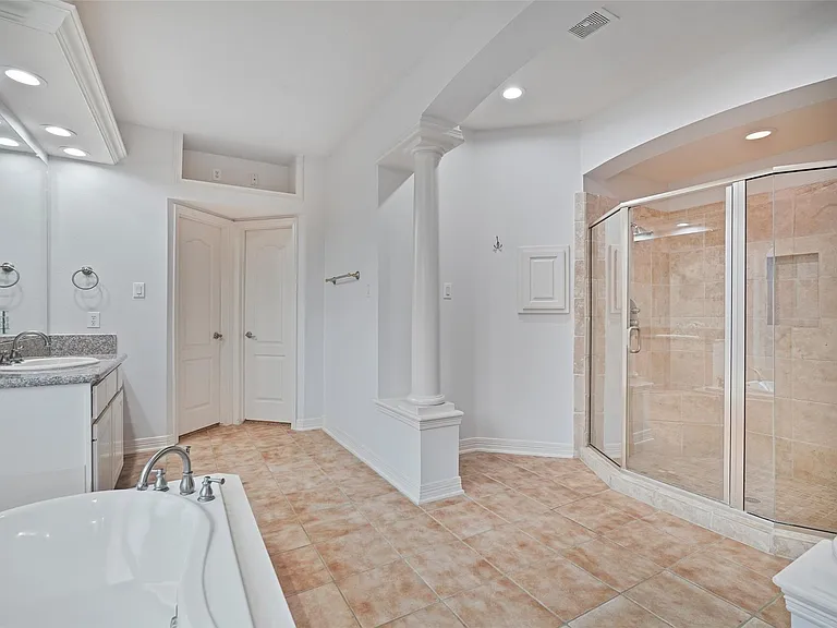 6915 Monarch Lake Ln — Photo 22