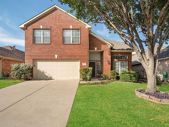 2nd image of 3017 Bigleaf Dr