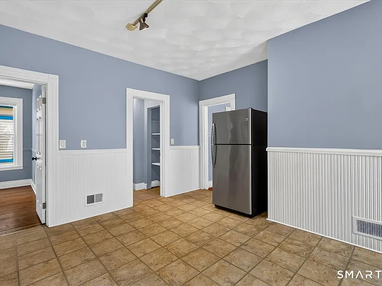 172 Ellsworth Ave #2 — Photo 6