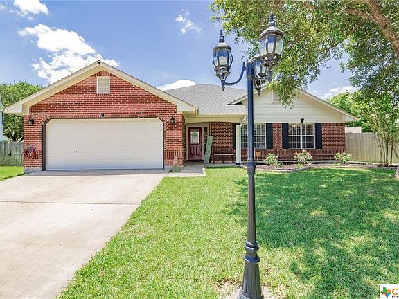 4th image of 117 Portsmouth Cir