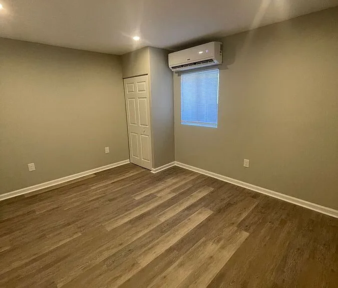 2069 Fontaine Rd #21 — Photo 5