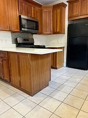 3 bed, 1.0 bath, 1100 sqft, $3,495 — Photo 3