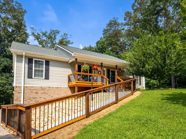 191 Madeline Ln, Rogersville, TN 37857